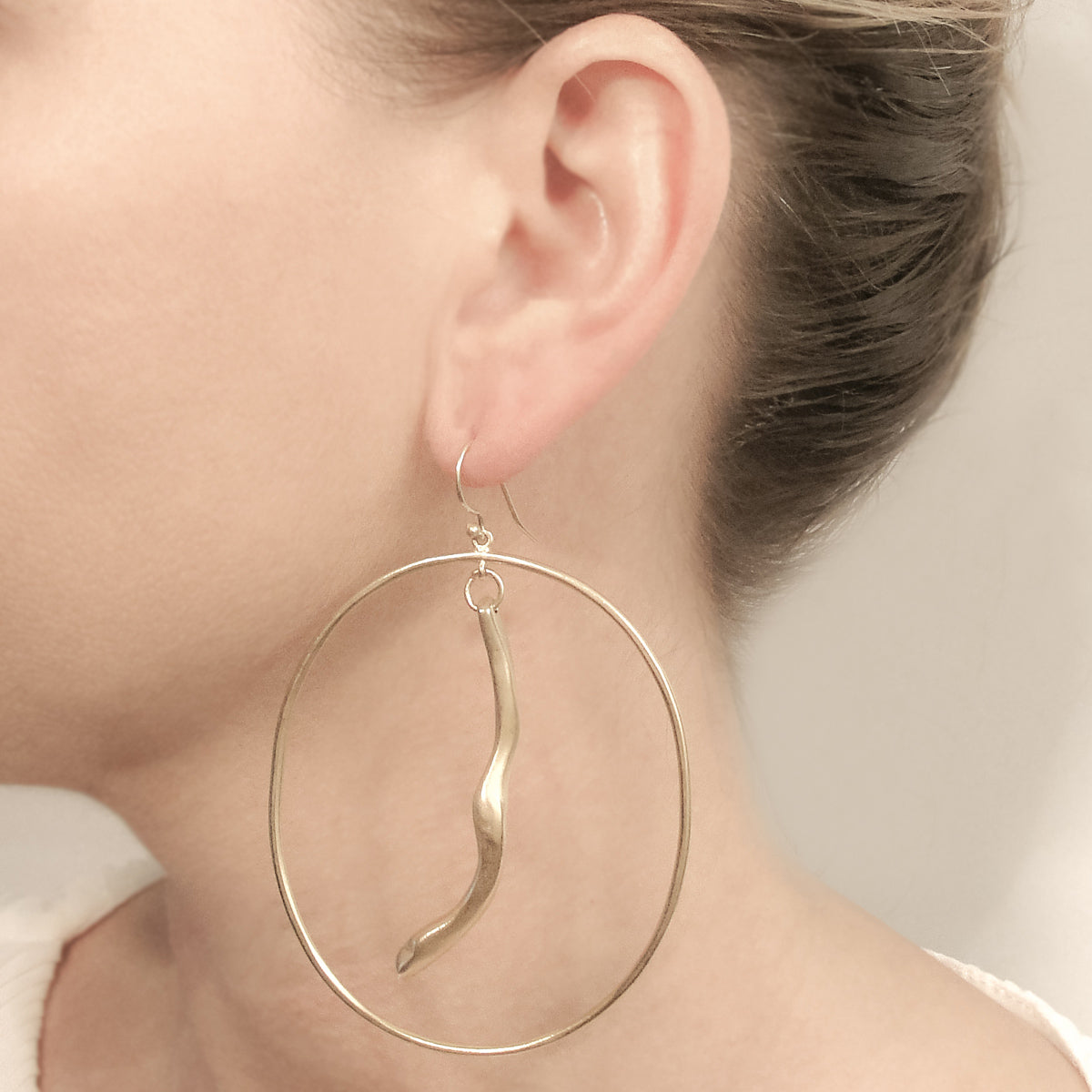 LARGE HOOPS EARRINGS