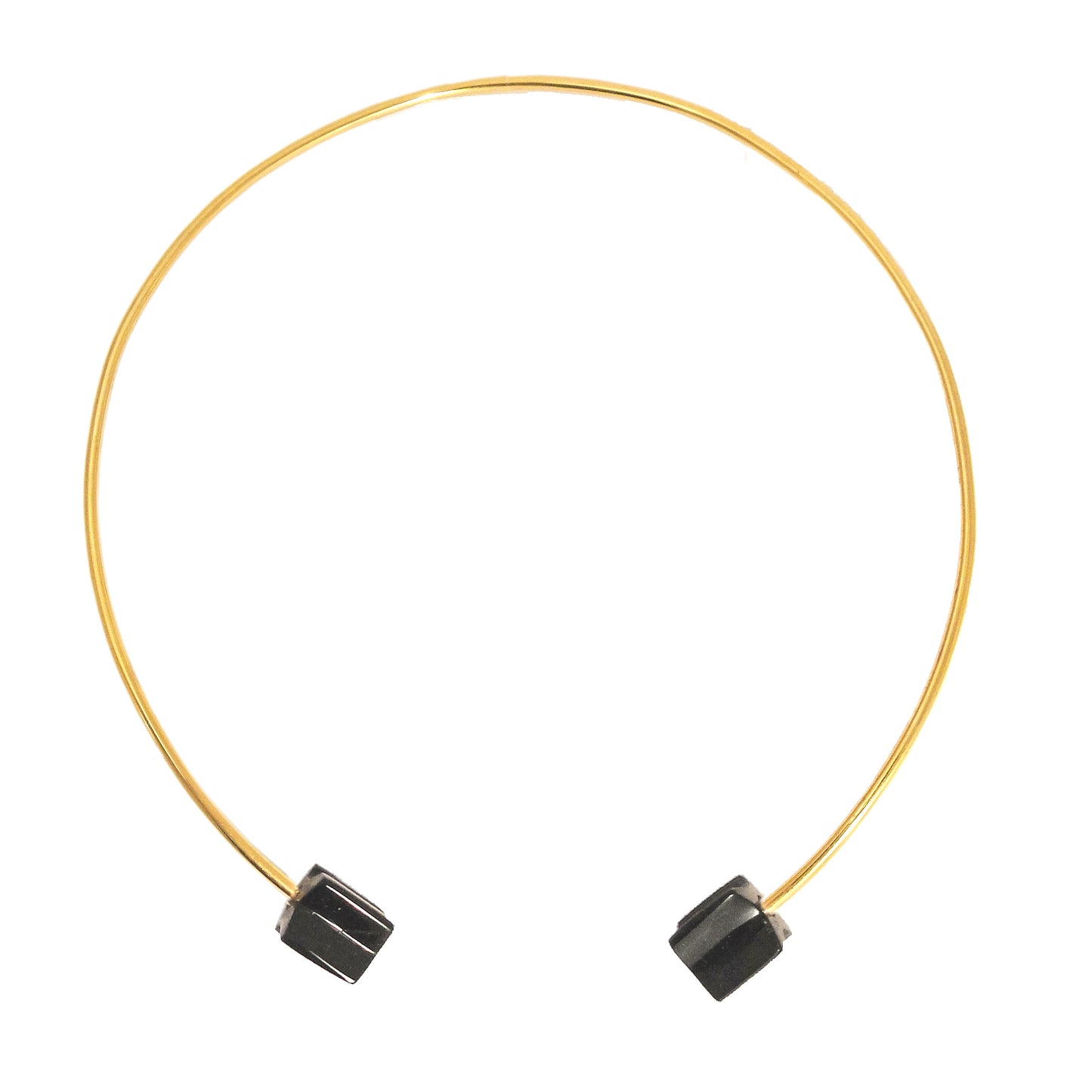 BONES CHOKER ONYX CUBES