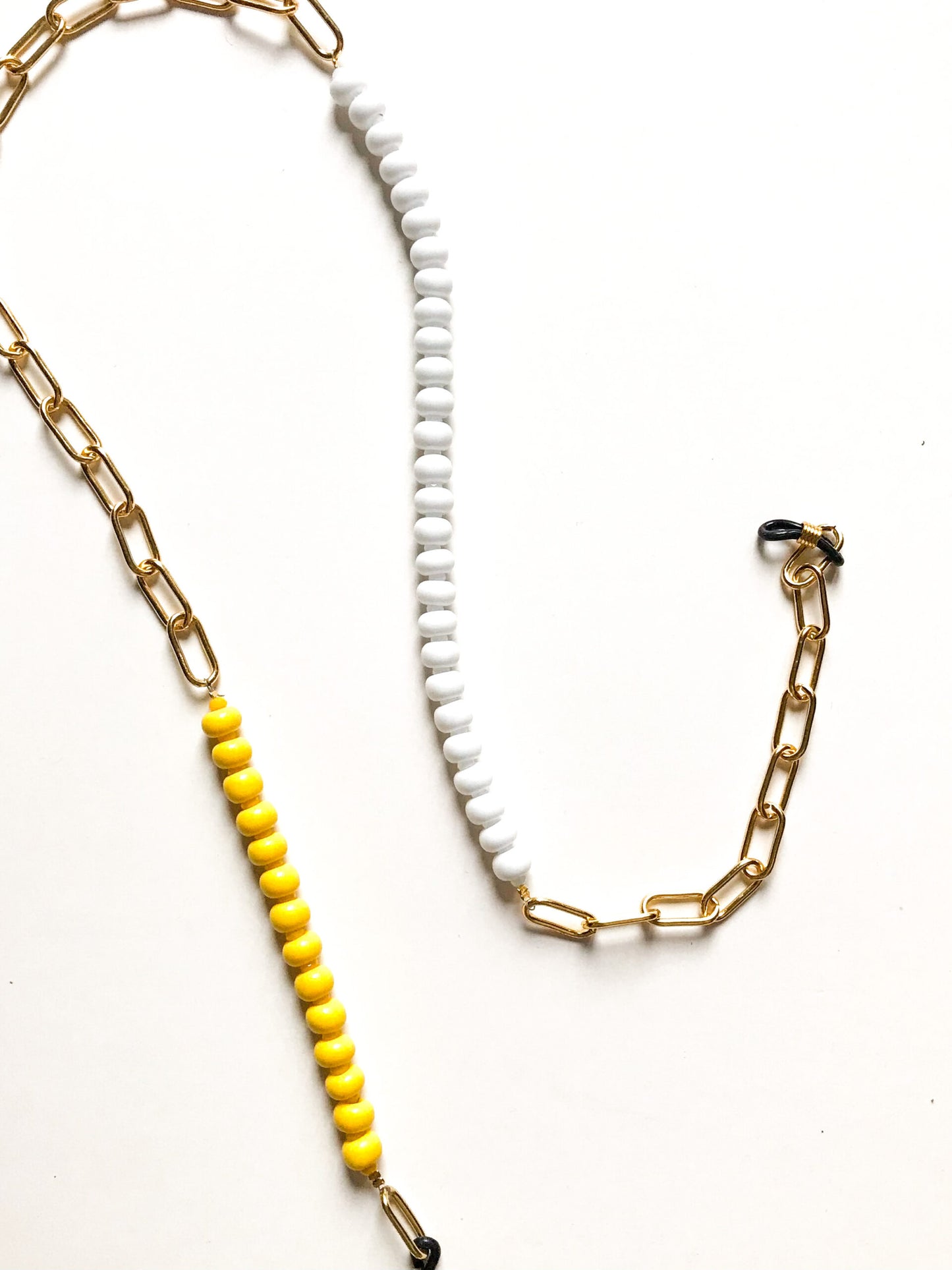 BLACK/YELLOW BEADS