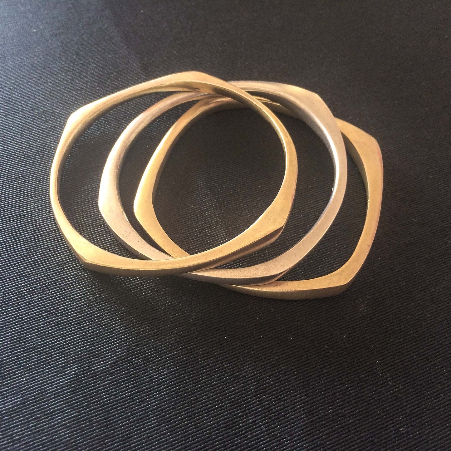 BONE SQUARE BANGLE