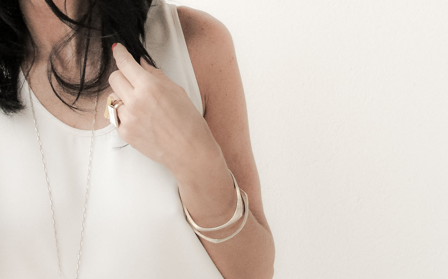 BONE TRIANGULAR BANGLE