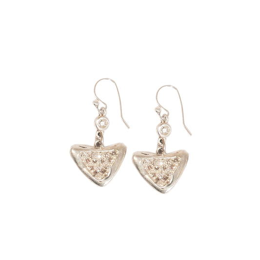PEBBLES DIAMOND HEART EARRINGS